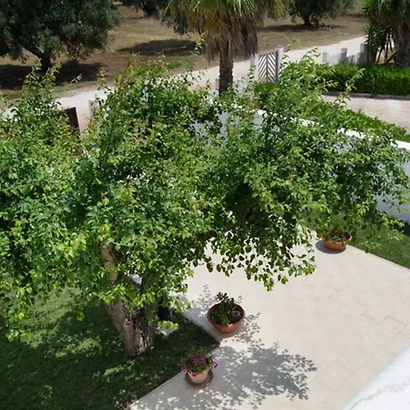 Holiday home Maria Con Piscina Nel Boomerang Village A Torre Colimena