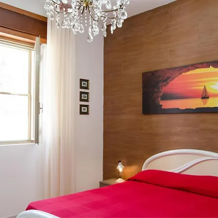 Holiday home Maria Con Piscina Nel Boomerang Village A